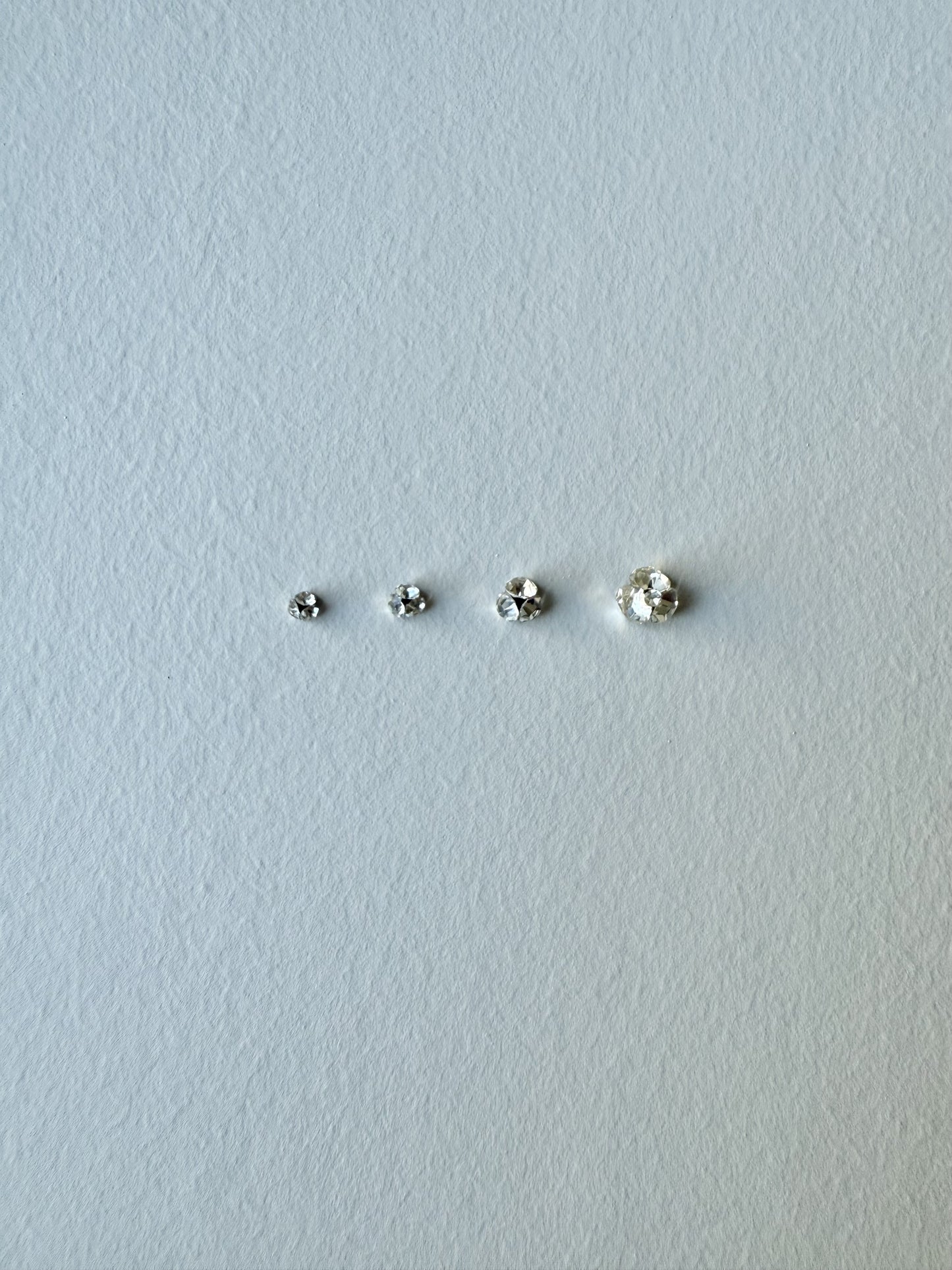 【A002】Vcut 3P stone 10P